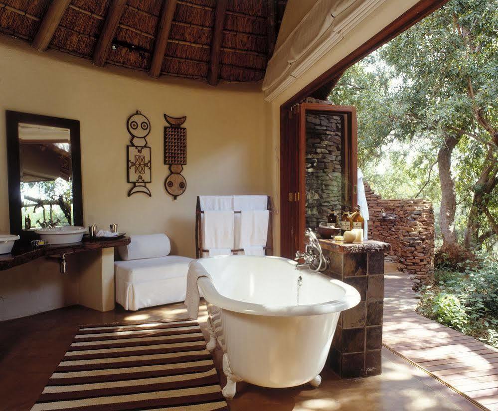 שמורת הציד מאדיקווה Sanctuary Makanyane Safari Lodge מראה חיצוני תמונה